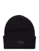 Shaker Cuff Beanie Musto Black