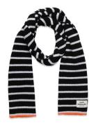 Yota Grafenau Scarf Mads Nørgaard Navy
