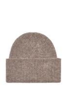 Leia Beanie Twist & Tango Beige