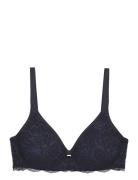 Amourette Charm T W02 Triumph Navy