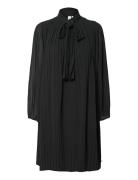 Yasrama 7/8 Tie Neck Dress S. YAS Black