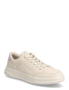 Move W ECCO Cream