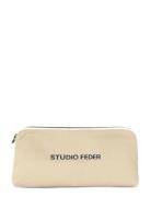 Celia Mini Toiletry Bag - Canvas STUDIO FEDER Beige