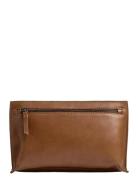 Ellembg Clutch, Antique Markberg Brown