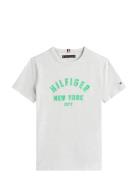Curved Hilfiger Graphic Tee Ss Tommy Hilfiger Grey