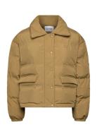 Lr-Mona Levete Room Khaki