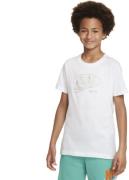 Nike Sportswear T Shirt 137-147 / M - T-shirts hos Magasin