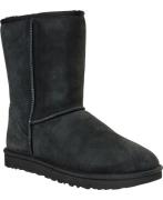 UGG Classic Short II Kvinde Black Vinterstøvler Str 43 - hos Magasin