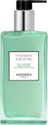 HERMÈS Un Jardin sur le Nil Moisturizing Body Lotion 200 ml 200 ml - C...