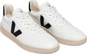 Veja V10 Mand Extra-white_Black Sneakers Str 45 - hos Magasin