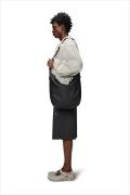 Rains Valera Shoulder Bag Large W3 One Size - Skuldertasker hos Magasi...