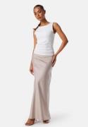 BUBBLEROOM Demi Maxi Satin Skirt Light nougat 46