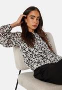 Object Collectors Item Objmila L/S Top Cloud Dancer AOP:Flo 36