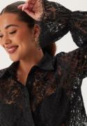 Happy Holly Buttoned Lace Shirt Black 44/46