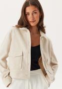 VILA Vijumpy L/S SHORT JACKET - NOO Super Light Natural Me 36