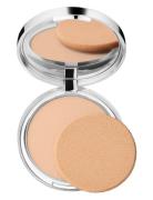 Superpowder Powder Pudder Makeup Clinique