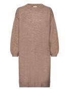 Trixiesz Dress Knælang Kjole Beige Saint Tropez