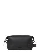 Minimal Focus Washbag Toilettaske Black Calvin Klein