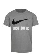 Nkb Swoosh Jdi Ss Tee Sport T-Kortærmet Skjorte Grey Nike