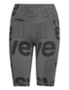 W. Big Logo Biker Shorts Bottoms Shorts Cycling Shorts Grey Svea