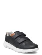 Ken M Low-top Sneakers Black Exani