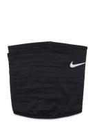 Nike Therma Sphere Neckwarmer 4.0 Accessories Scarves Neckwarmer Black...