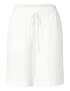 Slfviva Mw Shorts Noos Bottoms Shorts Bermudas White Selected Femme