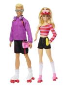 Fashionistas 2 Doll & 6 Accessories Set, Roller-Skating Theme, 65Th An...