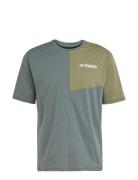 Mt Tee Sport Men Men Sports Clothes Sport Tops Sport T-Skjorte Grey Ad...