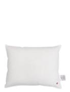 Saga Medium Pude Home Textiles Bedtextiles Pillows White Høie Of Scand...