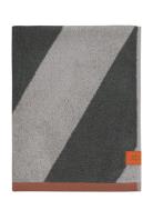 Diagonal Towel Home Textiles Bathroom Textiles Towels & Bath Towels Ba...