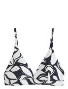 Swim Bra Triangle W Pad Bc Lingerie Bras & Tops Soft Bras Bralette Bla...