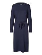 Manisuta Knælang Kjole Navy Masai