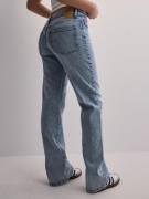 Pieces - Straight jeans - Light Blue Denim - Pcbella Lw Straight Full ...