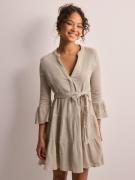 Only - Korte kjoler - Silver Lining - Onlidia 3/4 Belt Short Dress Wvn...