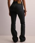 Calvin Klein Jeans - Sort - Skinny Bootcut