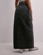 Only - Sort - Onlcilla Long Slit Skirt Dnm Noos