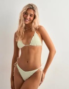 Nelly - Hvid - Smock Frill Triangle