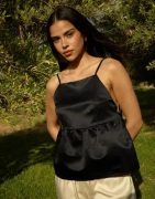 Nelly - Sort - Fancy Satin Top