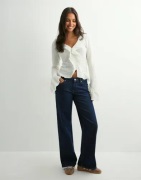 Nelly - Hvid - Lovely Frill LS Top