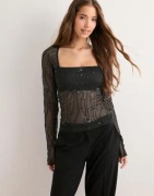 Nelly - Sort - Embellished LS Top