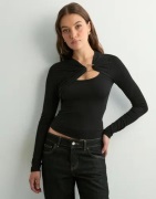 Nelly - Sort - Unique LS Top