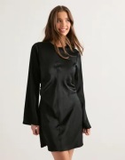 Neo Noir - Sort - Jumari Heavy Sateen Dress