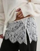 Nelly - Hvid - Lace Mini Skirt