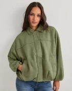 Nelly - Grøn - Puffy Pleat Brushed Jacket