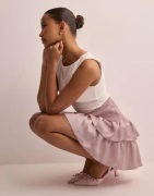 Neo Noir - Pink - Carin Heavy Sateen Skirt