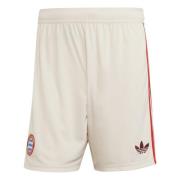 Bayern München 3. Shorts 2024/25